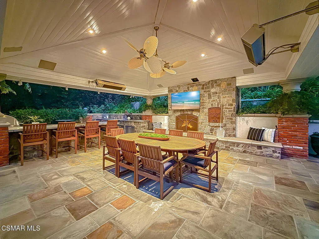 581 Lakeview Canyon Road, Westlake Village, California 91362 home-pic-78